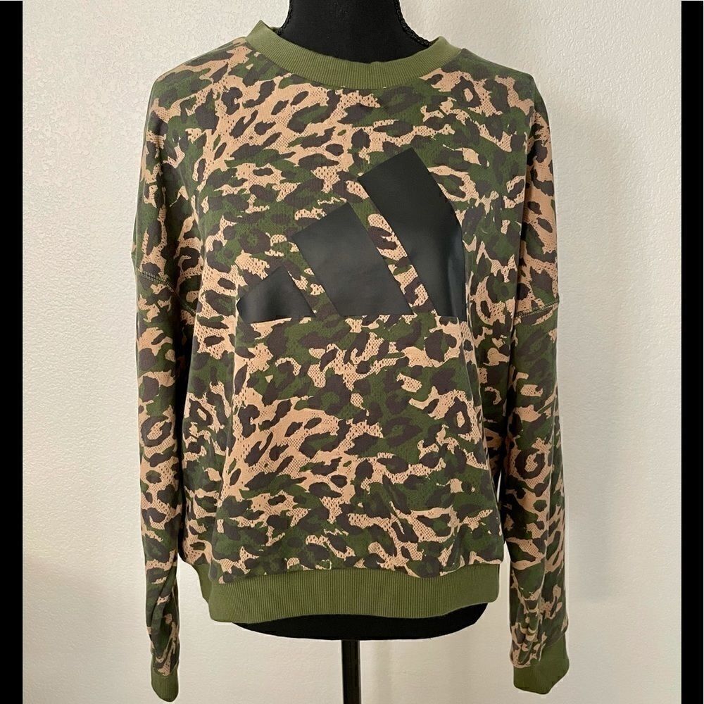 NWT Adidas Leopard Print Crew Sweatshirt